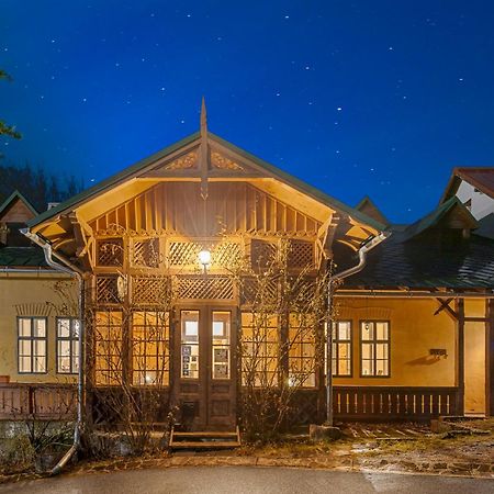 Sovi Dom- Historicke Apartmany Z 19 Storocia, 4Km Od Banskej Stiavnice Svaty Anton Exterior foto
