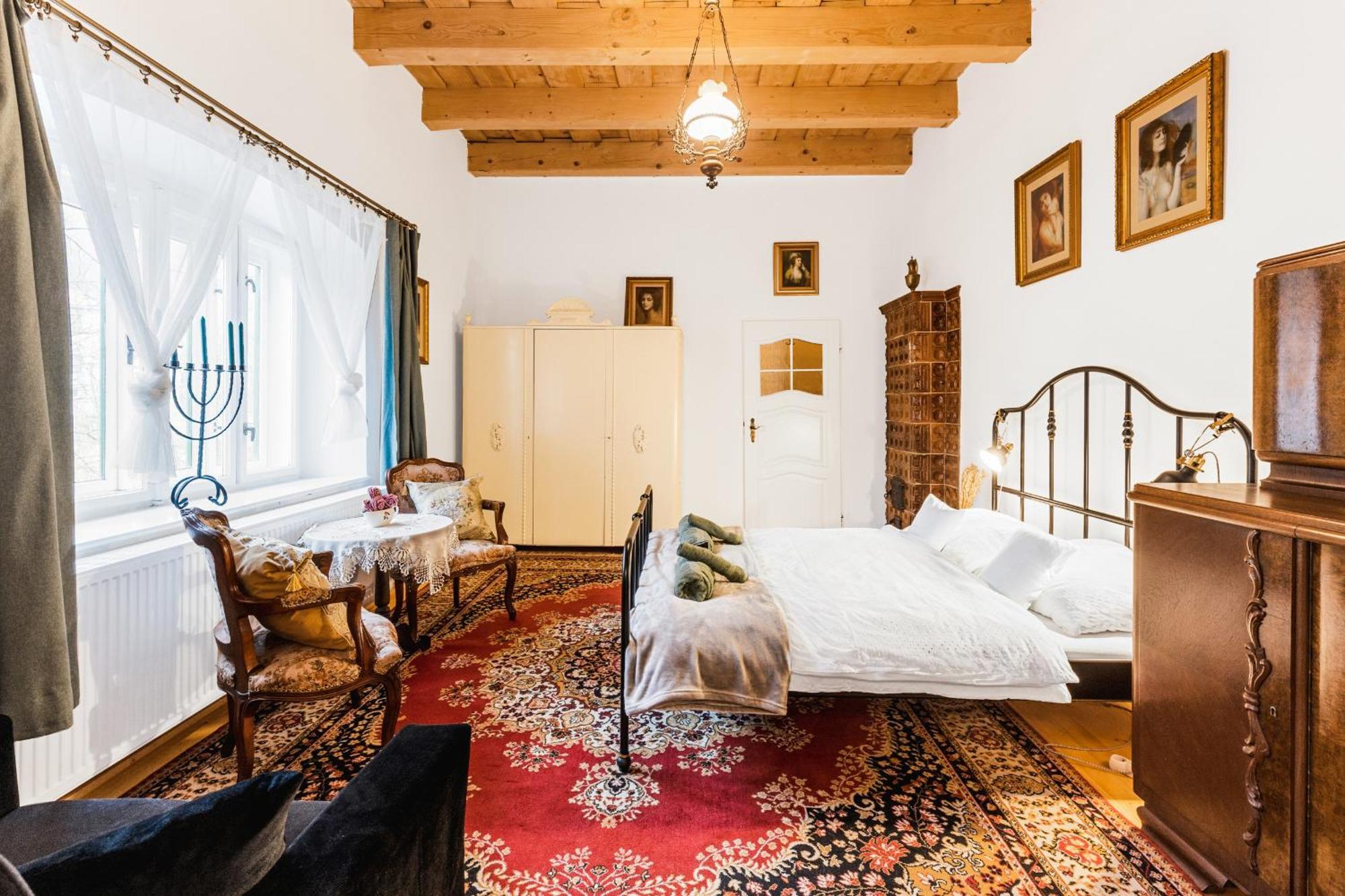 Sovi Dom- Historicke Apartmany Z 19 Storocia, 4Km Od Banskej Stiavnice Svaty Anton Exterior foto